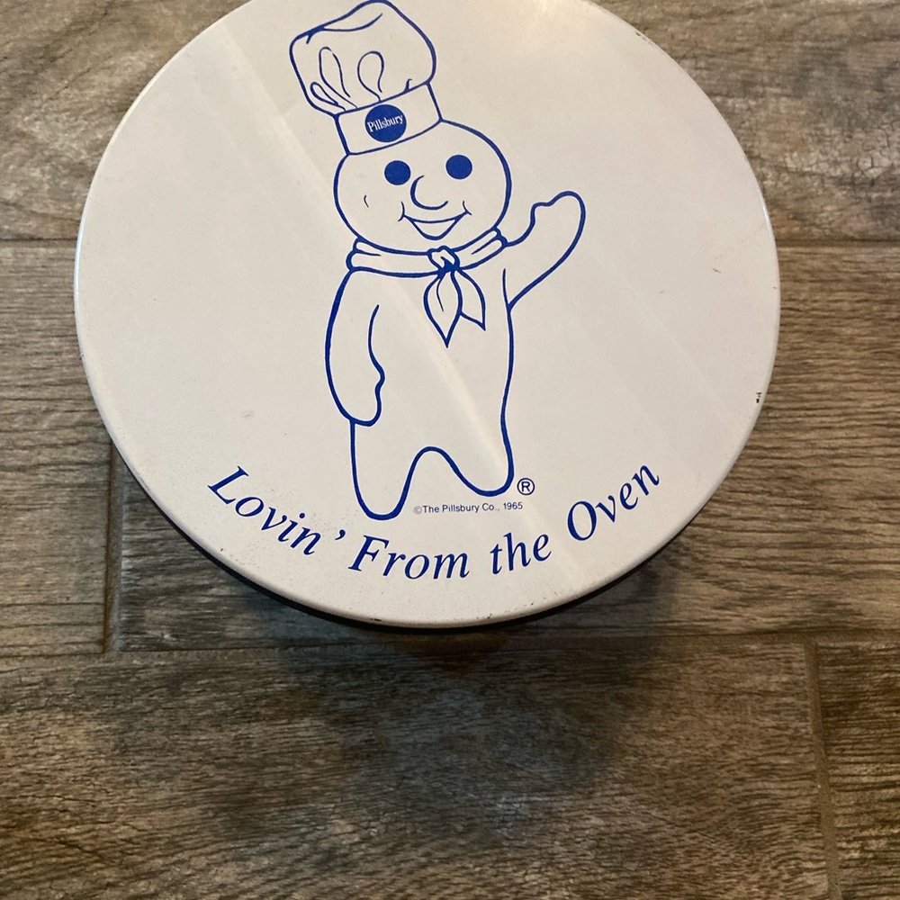 1965 Vintage The Pillsbury Tin Container Lovin from the oven